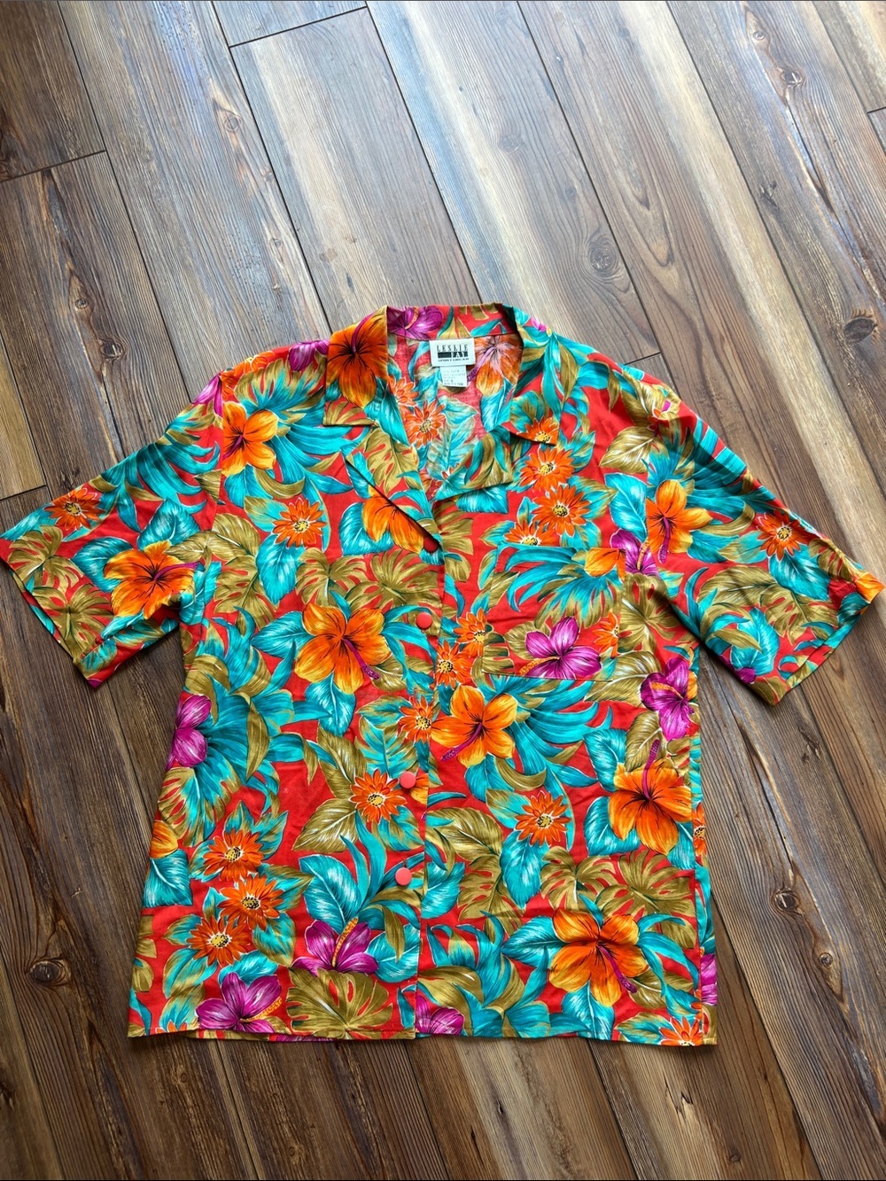 Leslie Fay Sportswear Tropical Floral Short-Sleeve Women’s Shirt